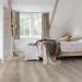 Ламинат Quick-Step MJ3552 Величественный (Majestic) влагостойкий 32 класс ДУБ ПУСТЫННЫЙ ШЛИФОВАННЫЙ СЕРЫЙ